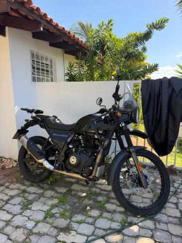 Moto Royal Enfield Himalayan - excelente estado