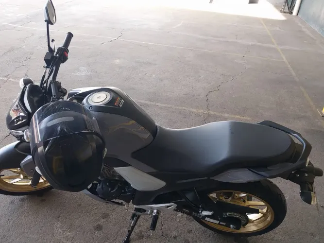 Yamaha / FZ 15 Fazer ABS