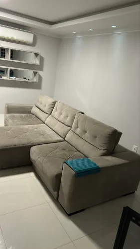 Sofá Retrátil Usado