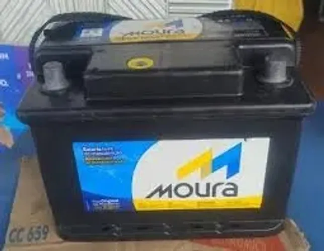 Bateria Moura 60A pouco uso BALA
