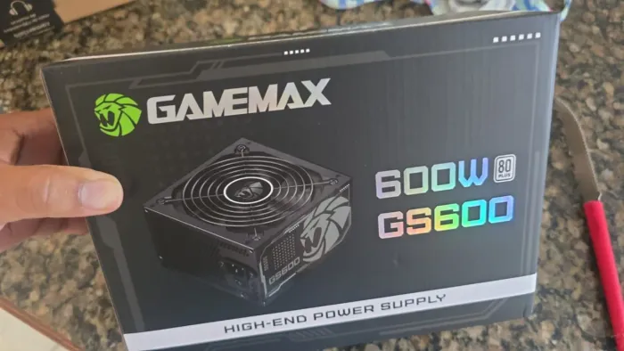 Fonte 600w gamemax gs600