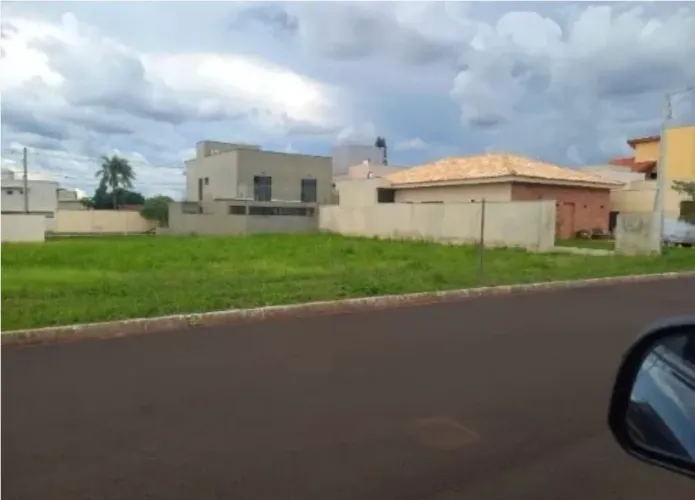 Terreno com 300 m2 no Condominio Portal da Mata | Rosa e Rangel Consultoria e Assessoria I