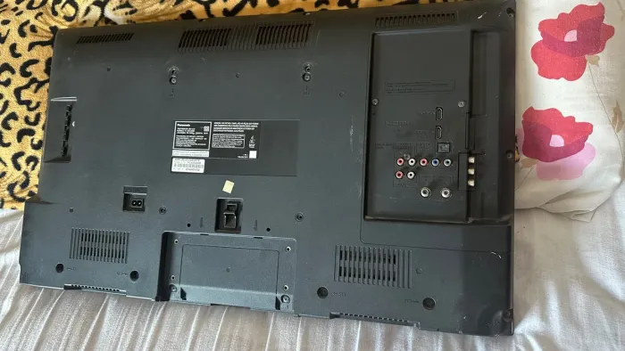 TV LED PANASONIC