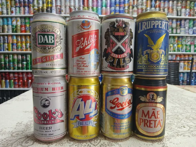 Latas vazias para coleção 