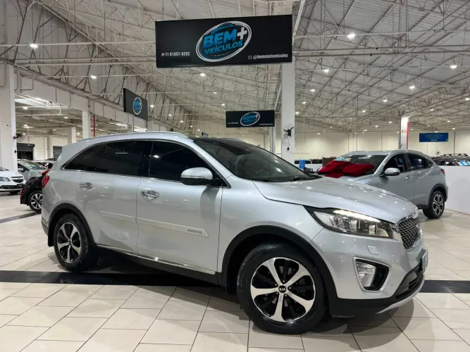 Kia Motors Sorento 3.3 V6 24V 270cv 4X2 Aut. 2016