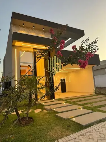 Condomínio Florais Do Parque: Casa padrão à Venda, Morada dos Nobres, Cuiabá, MT