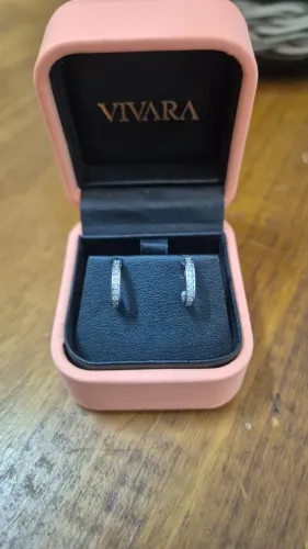 Brinco de ouro branco com diamantes Vivara