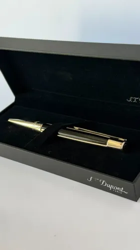 Caneta S.T. Dupont Défi Ballpoint- Black Lacquer & Palladium - Ref. 405674