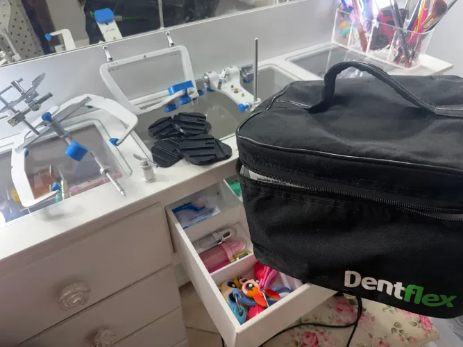Articulador semi ajustável dentflex