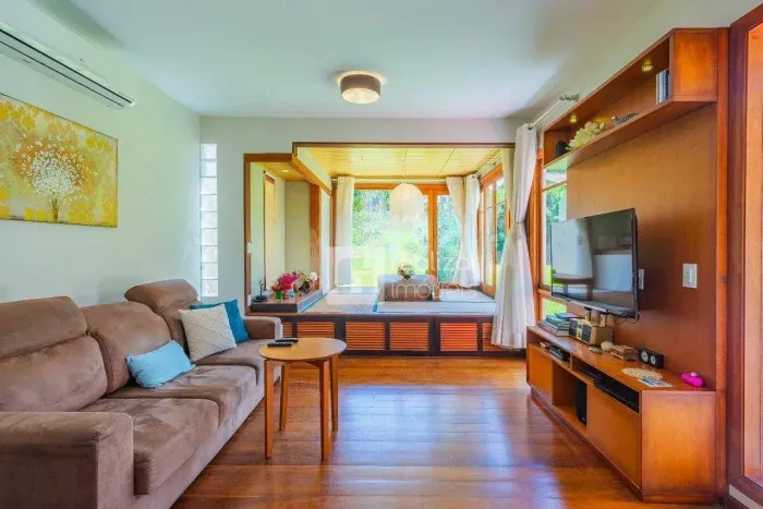 Casa com 4 dormitórios à venda, 238 m² por R$ 2.000. - Sambaqui - Florianópolis/SC