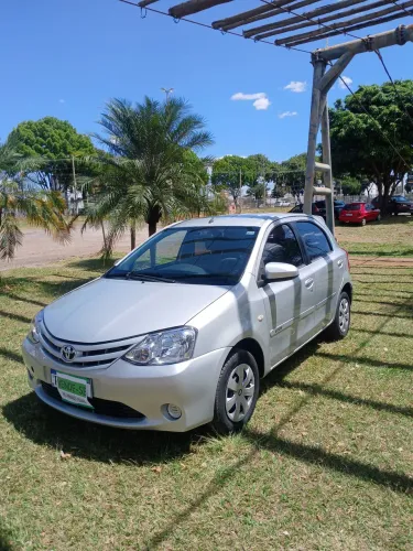 Toyota Etios XS 1.5 Flex 16V 5P Mec. 2016