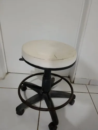DOAÇÃO DE MOCHO GIRATÓRIO