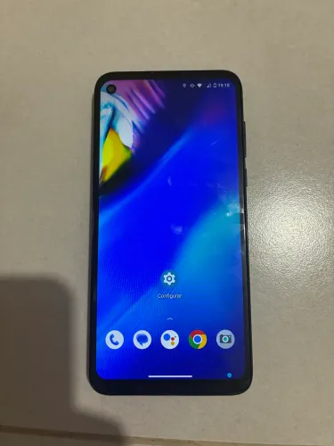 Moto G8 Power Dual SIM 64 GB preto-titanium 4 GB RAM - Aceitável (Recondicionado)