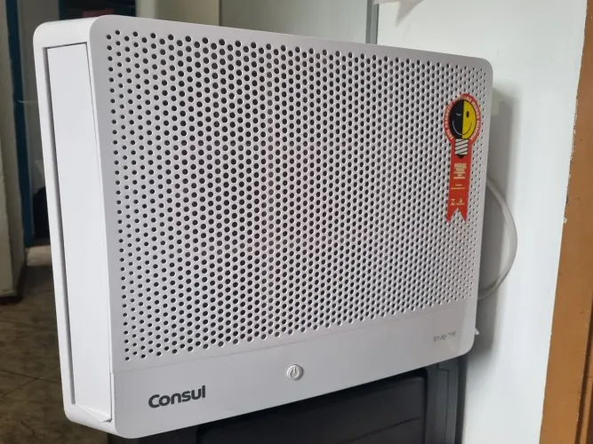 Ar de janela consul inverter 10 mil Higienizado