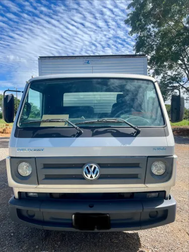 VENDO CAMINHÃO VOLKS 5.150 2017/2018