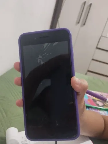 iPhone 8
