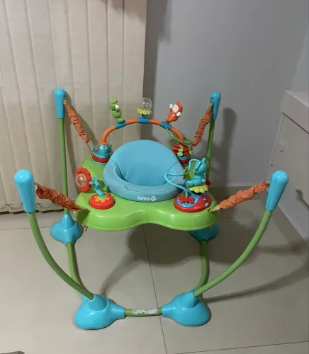 Pula pula jumper bebê