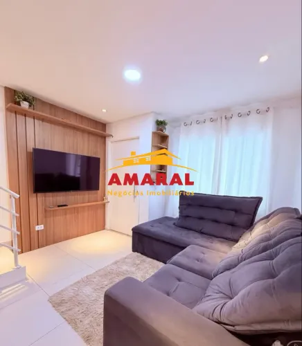 Casa de 2 Quartos com Ambientes Integrados e Planejados - Vila Urupês Suzano S/P