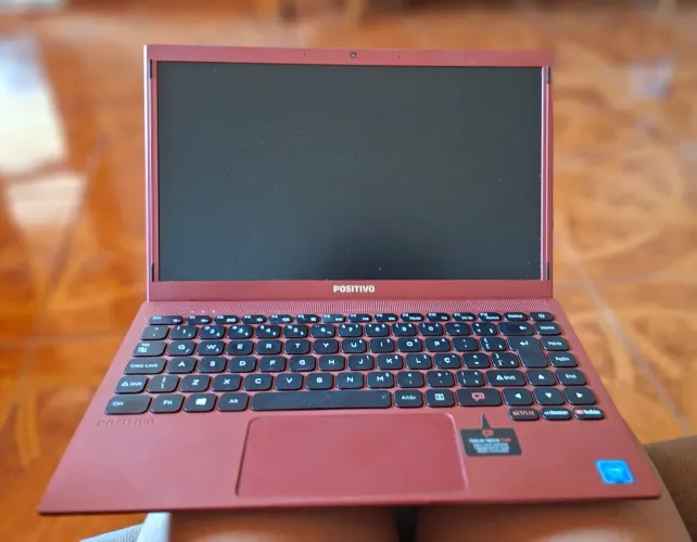Notebook Positivo 