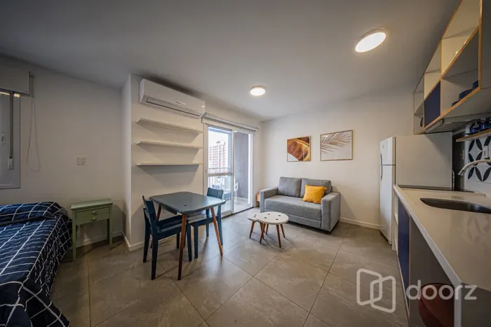 Imóvel na Santa Madalena com 1 dormitórios e 31m²