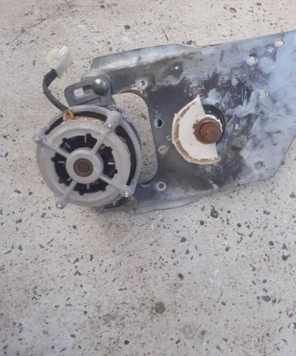 Motor Máquina de Lavar Consul Facilite 8kg (Original WEG) - Funcionando