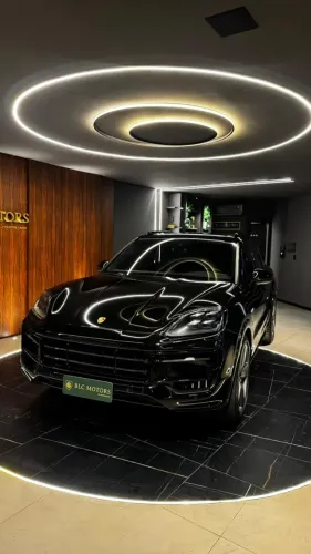 Porsche Cayenne S E-hybrid 3.0 V6 416cv 2024