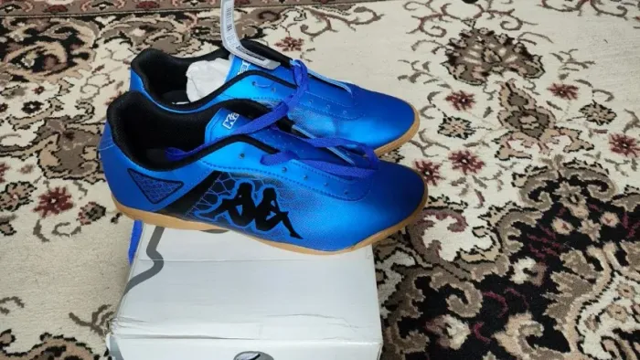 Chuteira futsal Kappa azul - Tamanho 41