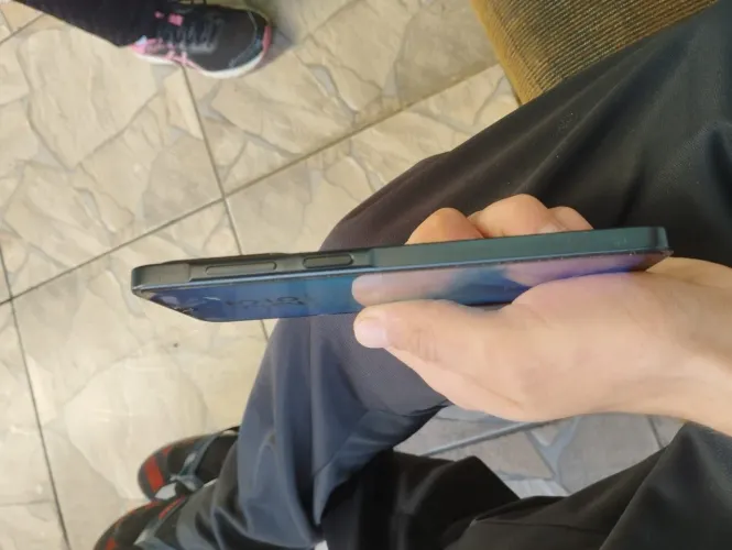 Vendo A17 semi novo