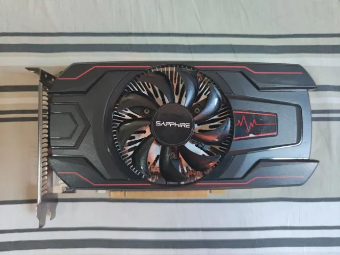 Placa de video RX 560 4GB Shappire Pulse