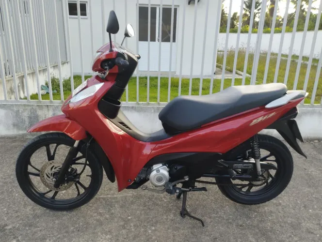 Honda Biz completa