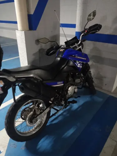 Yamaha Crosser 2022 com baixo Km