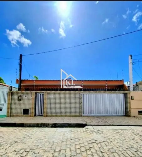 Oportunidade em Nova Parnamirim! Casa à venda - 3/4 suíte/closet - 163m2 - 2vgs