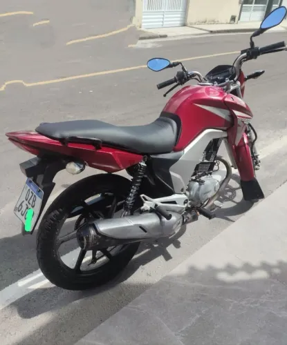 VENDO OU TROCO - TITAN 150 2014!
