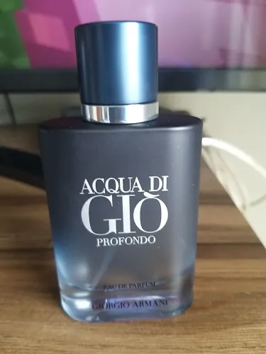Perfume acqua de Gio. Troco pelo acqua tradicional