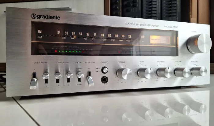 RECEIVER GRADIENTE MODEL 1300 (LINDOOO )