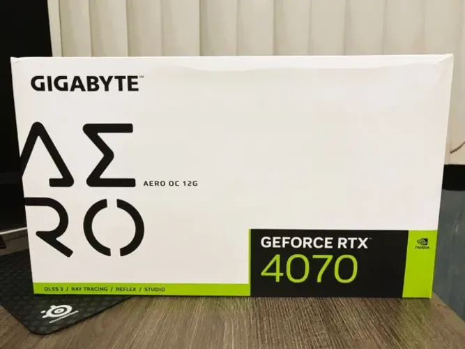RTX 4070 Gigabyte AERO OC 12GB (GV-N4070AERO OC-12GD) - Caixa, NF, Garantia 11/2027