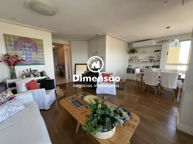 APARTAMENTO 3 DORMITÓRIOS - CENTRO - FLORIANÓPOLIS
