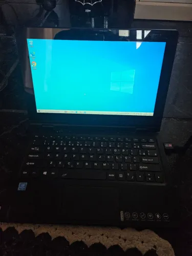 Vendo notbook multilaser m11w defeito