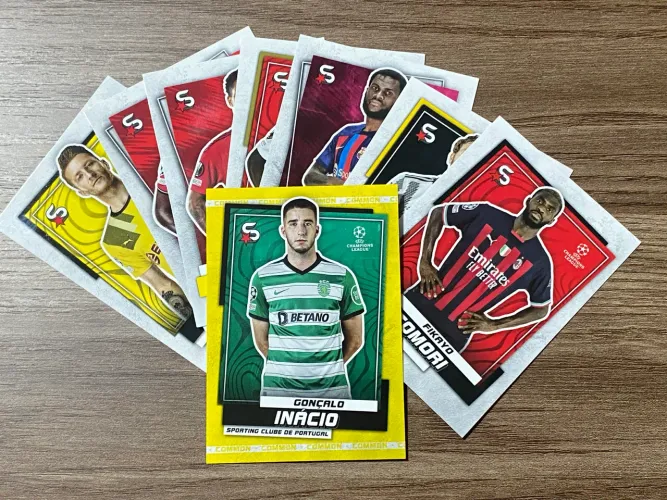 Cards de futebol coleção Superstars 22-23 - Lote com 8 unidades