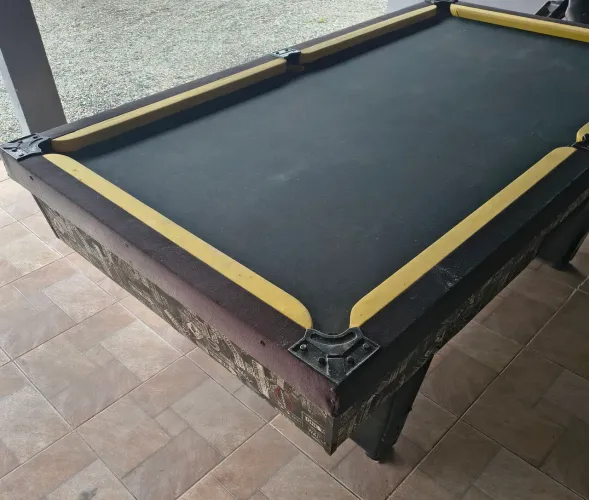 Vendo mesa de bilhar