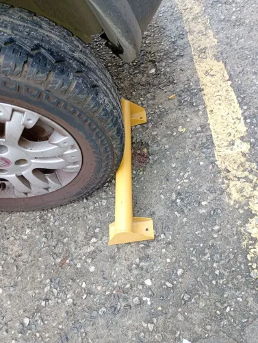 Limitador de Vaga, para garagem, estacionamento ?, fácil instalação 4 unidades