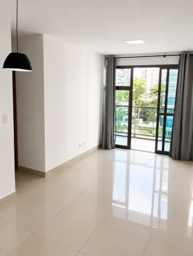 Apartamento 2 quartos 65m² para alugar na Barra Olímpica