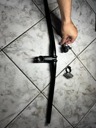 Guidom + mesinha 
