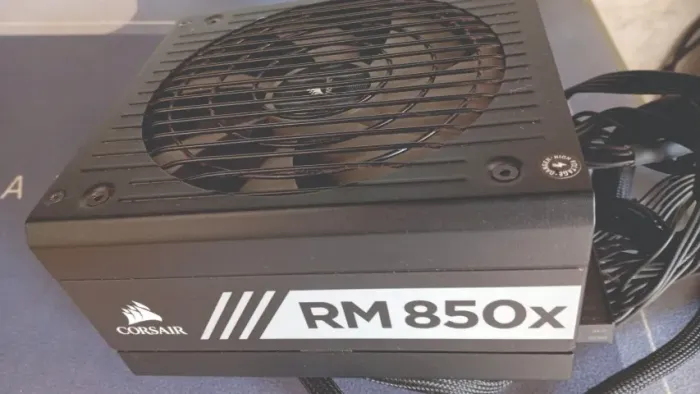 Fonte Corsair RM850x