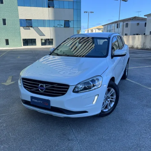 Volvo XC 60 T-5 Kinetic 2.0 245cv FWD 5P 2016