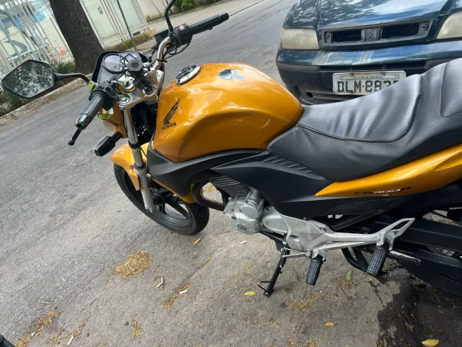 Honda cb 300