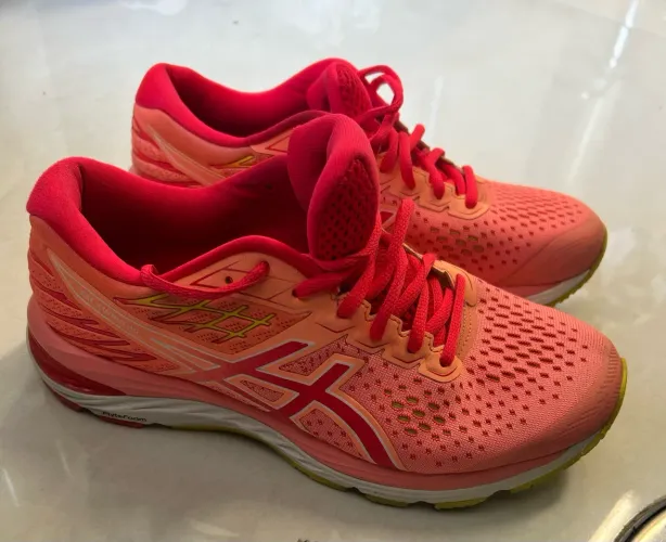 Tênis ASICS Feminino - Rosa