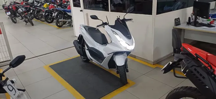 HONDA PCX 2026