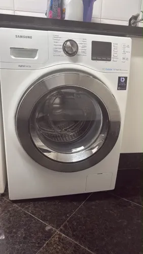 Lava e Seca Samsung EcoBubble 10,1kg / 6kg
