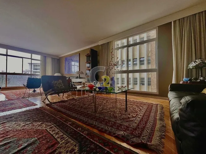 Apartamento à venda em Higienópolis com 230 m², 3 quartos e 2 vagas